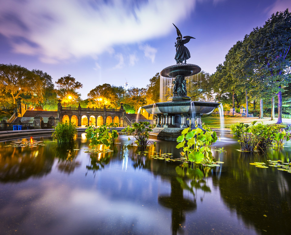 Bethesda Terrace Fountain, Central Park, New york City, USA