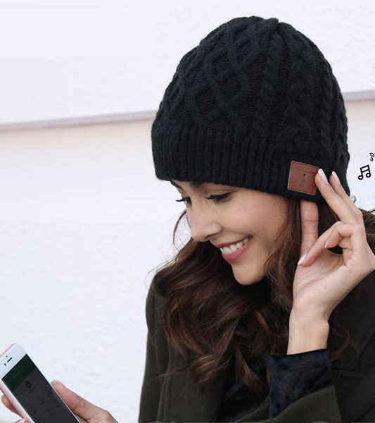 ASIILOVI Knitted Bluetooth Beanie With Mic And HD Speakers