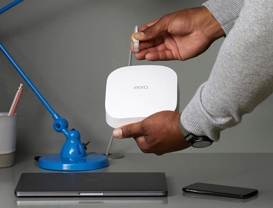 Amazon eero Pro 6 mesh Wi-Fi Router