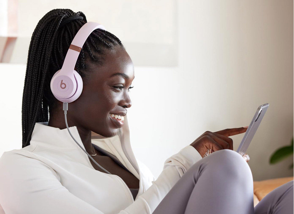 Beats Solo 4 Wireless Bluetooth Headphones