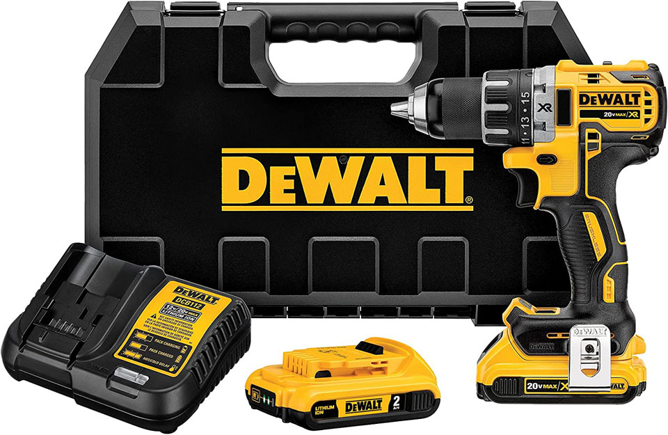 DEWALT 20V MAX Cordless Drill/Driver Kit