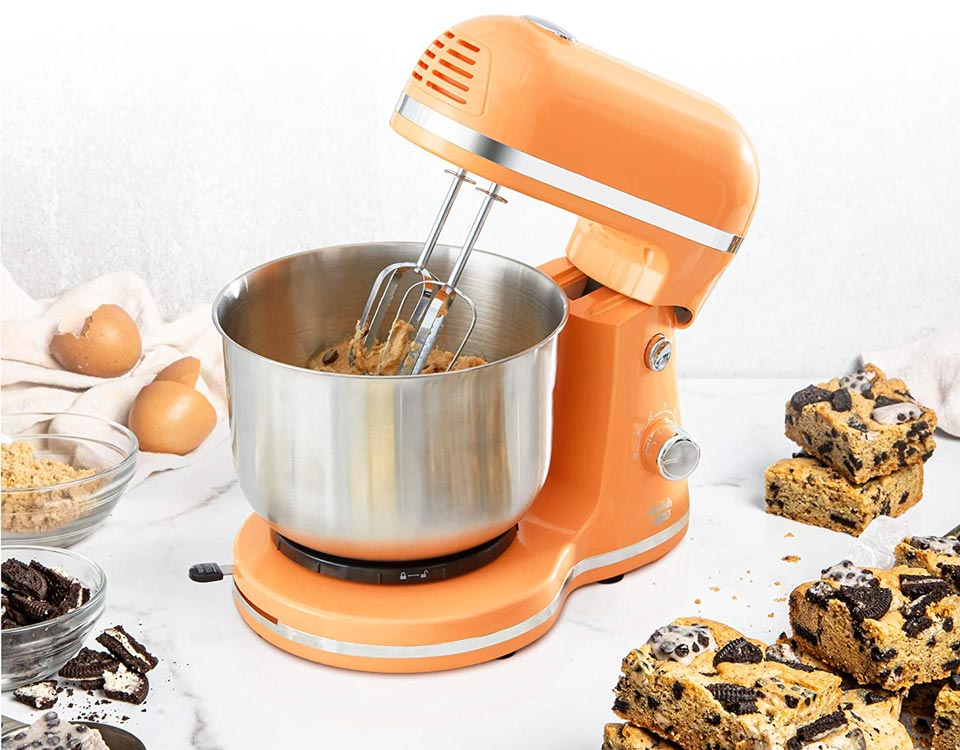 Dash Delish 3.5 Quart Compact Stand Mixer 