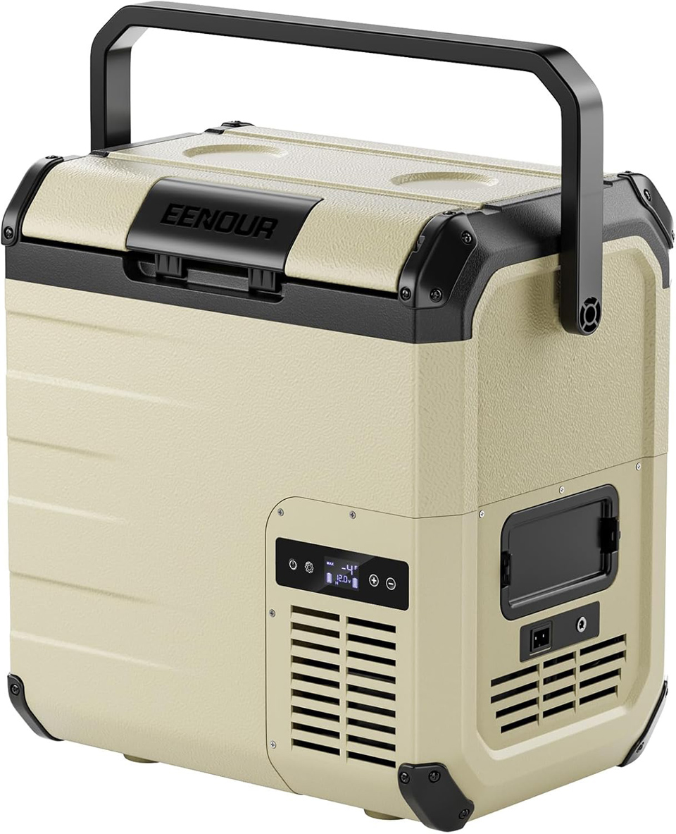 Solar-Powered Car Cooler/Mini Fridge