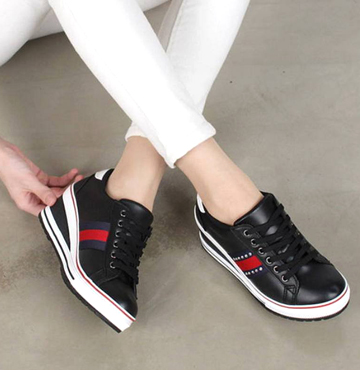 EpicStep Women's Studs Lace up Platform Shoes 