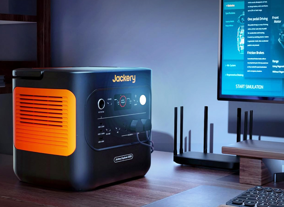Jackery Explorer 2000 v2 Portable Power Station Solar Generator