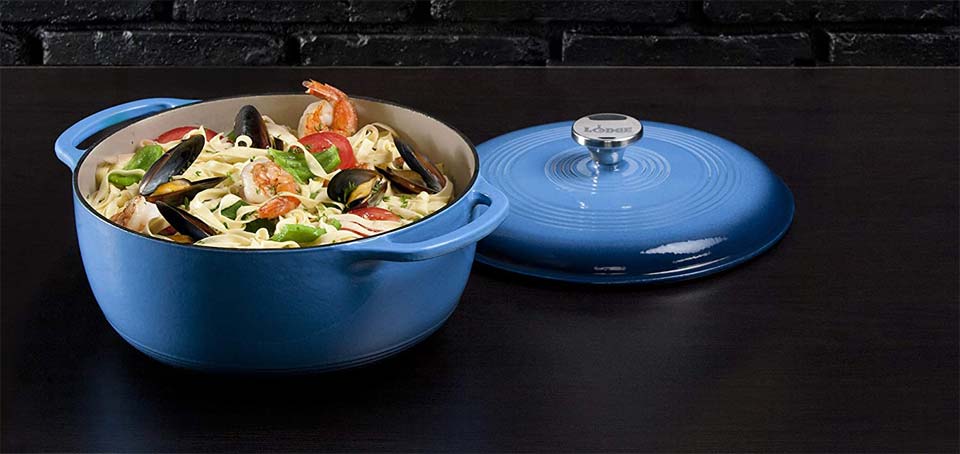 Lodge 6 Quart Enameled Cast Iron Dutch Oven