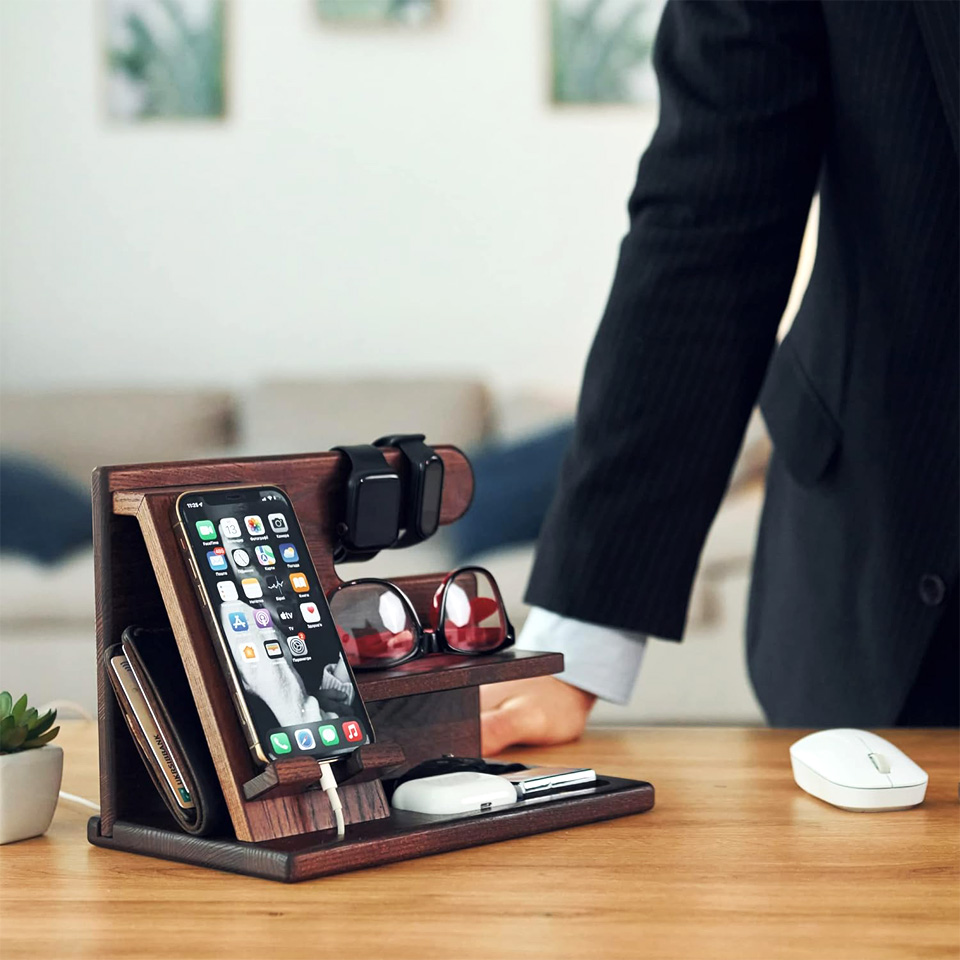 TESLYAR Wood Phone Docking Station