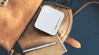 The Traveler's Companion: 5 Top Essential Gadgets For Travelers And Jetsetters