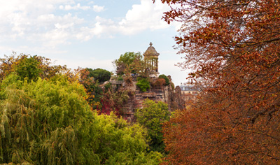 Parc des Buttes Chaumont Paris, France