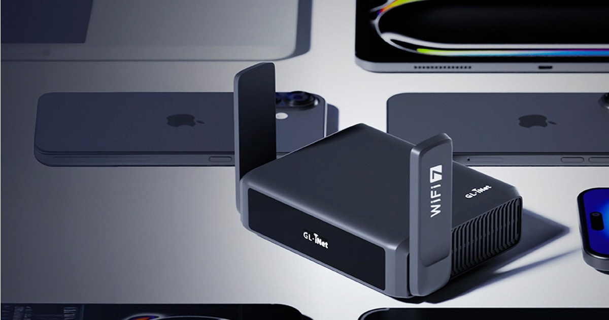 Portable Travel Router
