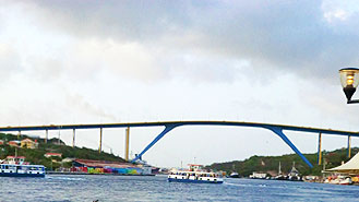 Queen Juliana Bridge, Willemstad, Curacao