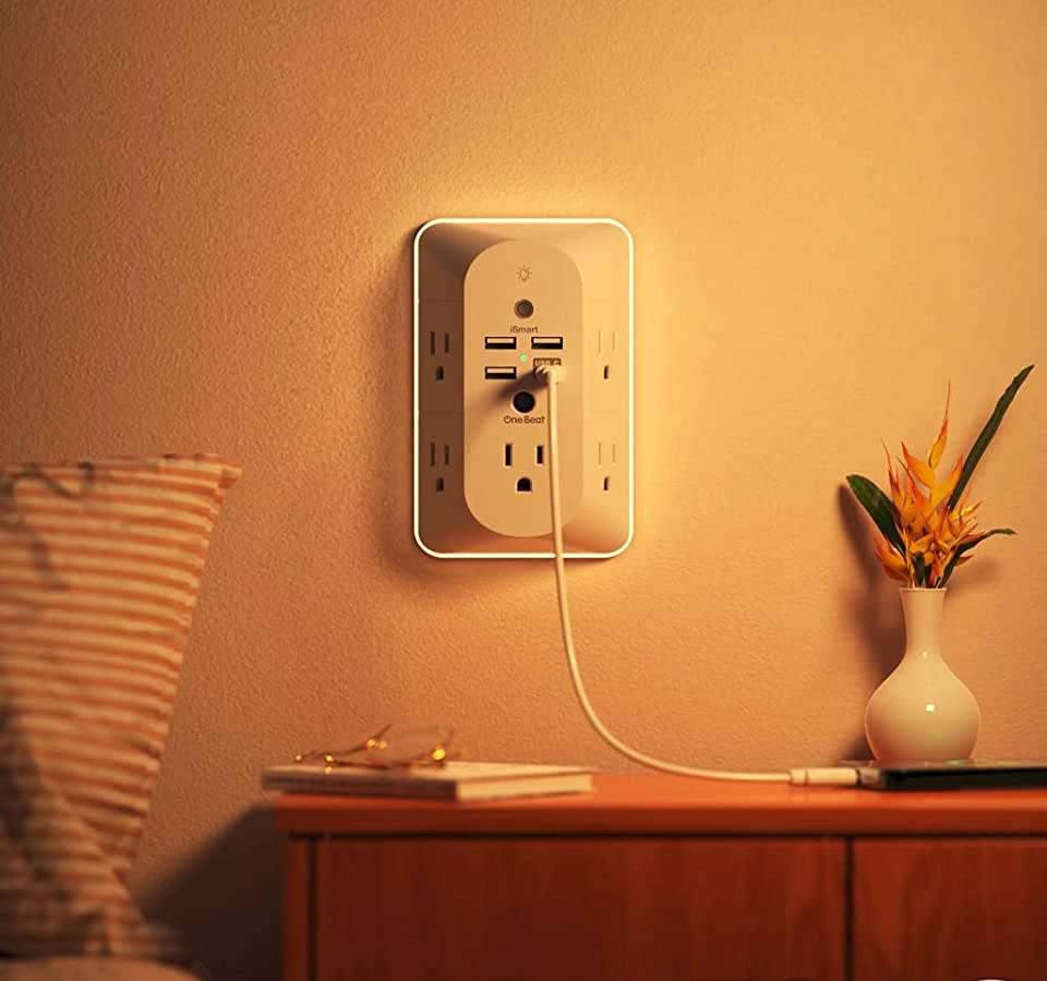 One Beat USB Charger Surge Protector With Night Light 